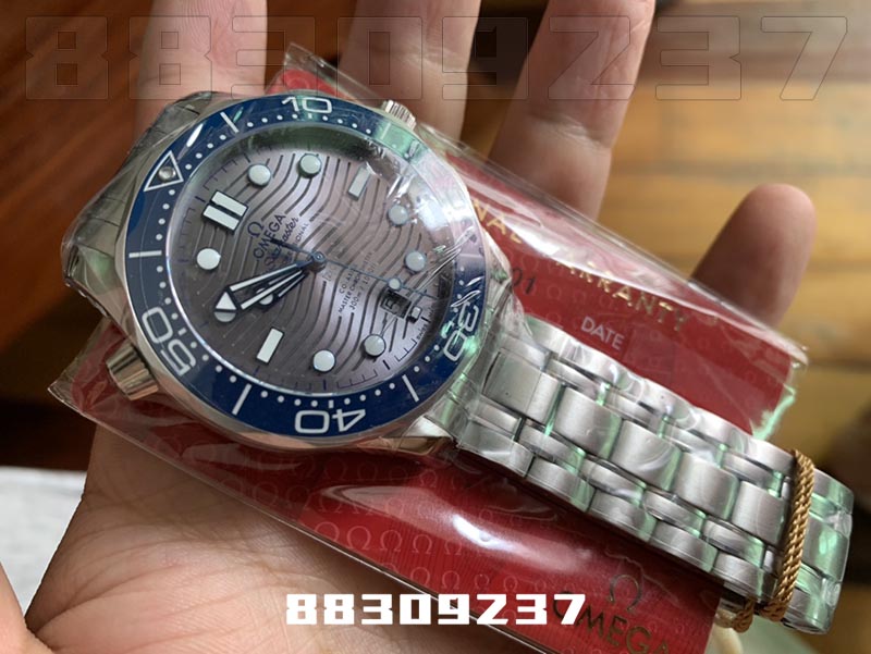 VS厂欧米茄海马300M蓝圈灰盘款复刻表V3版有破绽点吗-VS手表怎样插图