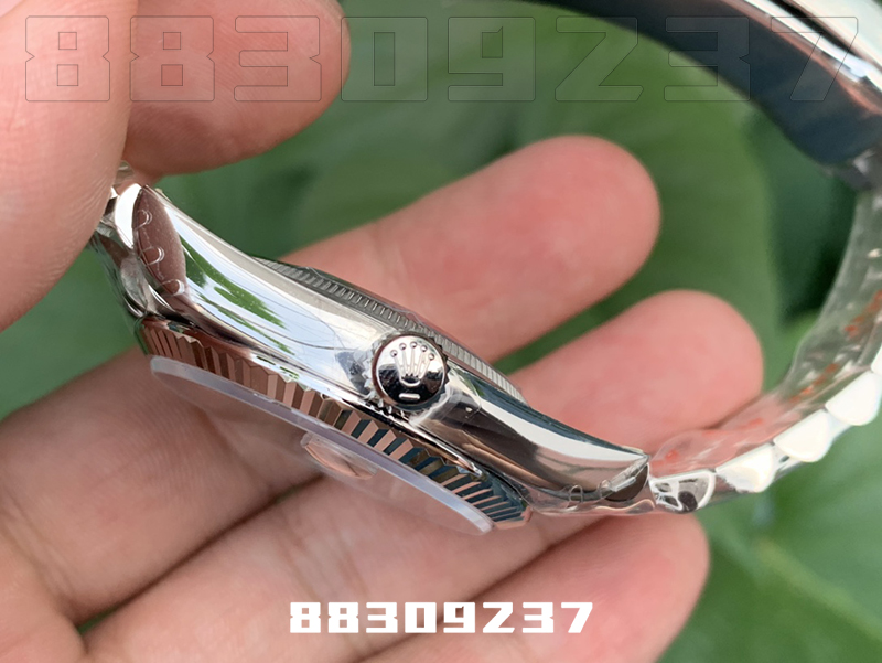 VS厂劳力士日志36系列钻刻棕叶绿盘复刻腕表值不值得入手-VS厂日志插图3