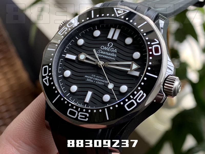 VS厂欧米茄海马300系列陶瓷钛款复刻腕表有破绽吗-VS手表插图2