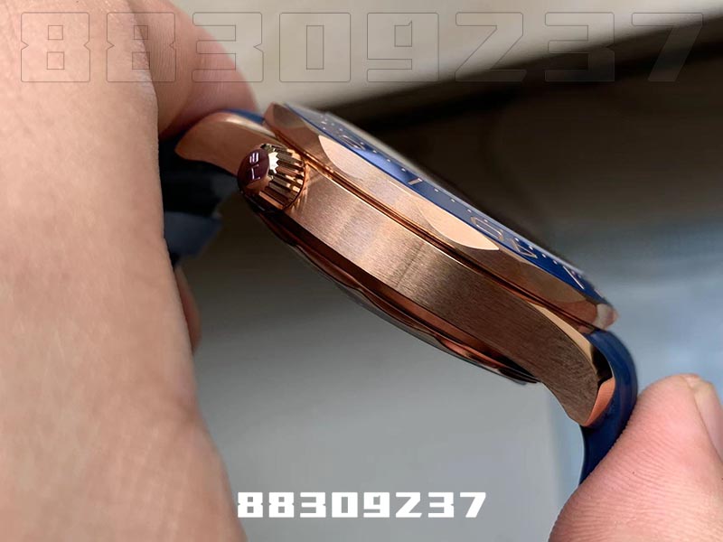 VS厂欧米茄海马300玫瑰金陶瓷蓝盘款复刻腕表做工细节如何-VS手表插图4