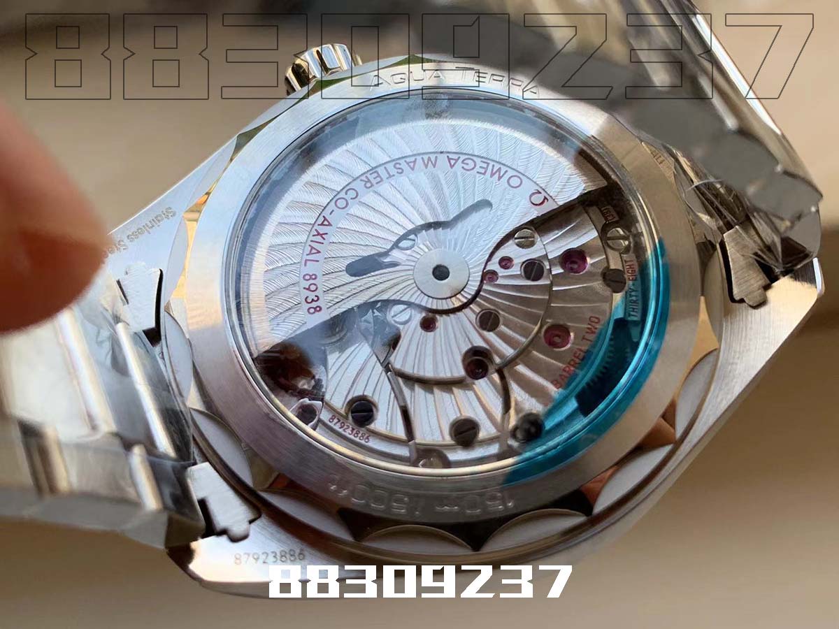 VS厂SBF海马150世界时绿款复刻手表值得入手吗(VS欧米茄手表如何)插图2